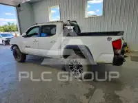 2017 Toyota TACOMA photo