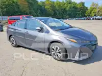 2017 Toyota PRIUS фото
