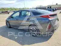 2017 Toyota PRIUS фото
