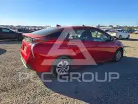 2017 Toyota PRIUS photo