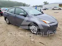 2017 Toyota PRIUS photo