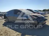 2017 Toyota PRIUS photo