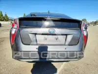 2017 Toyota PRIUS фото