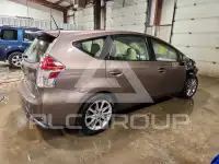 2017 Toyota PRIUS photo