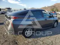 2017 Toyota PRIUS photo