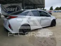 2017 Toyota PRIUS photo
