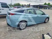 2017 Toyota PRIUS фото