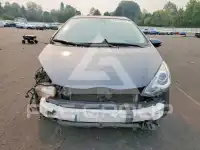 2017 Toyota PRIUS фото