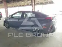 2017 Toyota PRIUS фото