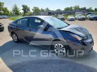 2017 Toyota PRIUS фото