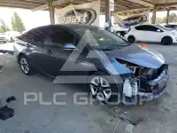 2017 Toyota PRIUS photo