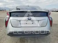 2017 Toyota PRIUS photo