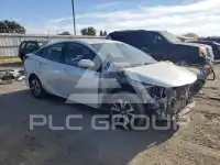 2017 Toyota PRIUS фото