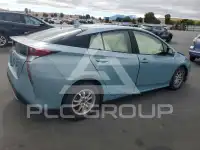 2017 Toyota PRIUS photo