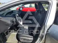 2017 Toyota PRIUS фото