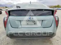 2017 Toyota PRIUS photo