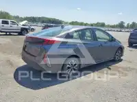 2017 Toyota PRIUS фото