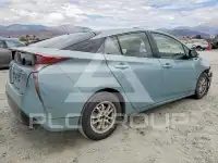 2017 Toyota PRIUS photo