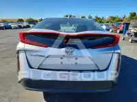 2017 Toyota PRIUS фото