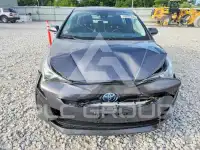 2017 Toyota PRIUS photo