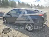 2017 Toyota PRIUS photo
