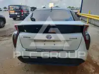 2017 Toyota PRIUS фото