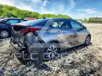 2017 Toyota PRIUS фото