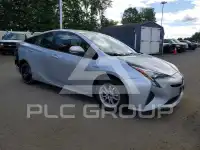 2017 Toyota PRIUS photo