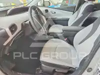 2017 Toyota PRIUS фото