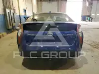 2017 Toyota PRIUS фото
