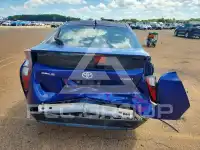 2017 Toyota PRIUS фото