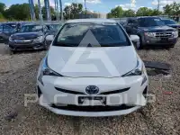 2017 Toyota PRIUS photo