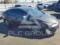 2017 Toyota PRIUS фото