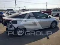 2017 Toyota PRIUS фото
