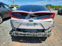 2017 Toyota PRIUS photo