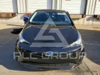2017 Toyota PRIUS photo