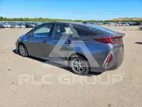 2017 Toyota PRIUS фото