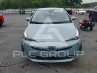 2017 Toyota PRIUS фото