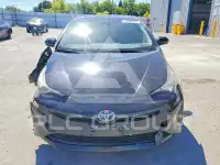 2017 Toyota PRIUS photo