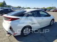 2017 Toyota PRIUS фото