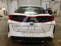 2017 Toyota PRIUS photo