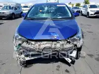2017 Toyota PRIUS фото