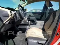 2017 Toyota PRIUS фото
