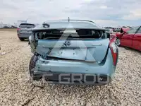2017 Toyota PRIUS photo