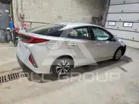 2017 Toyota PRIUS фото