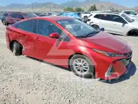 2017 Toyota PRIUS photo
