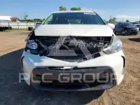 2017 Toyota PRIUS фото