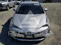 2017 Toyota PRIUS photo