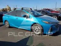 2017 Toyota PRIUS фото