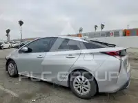 2017 Toyota PRIUS photo